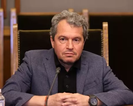 Съюзът на артистите пита гилдията за оставка на шефа на Комисията по култура Тошко Йорданов