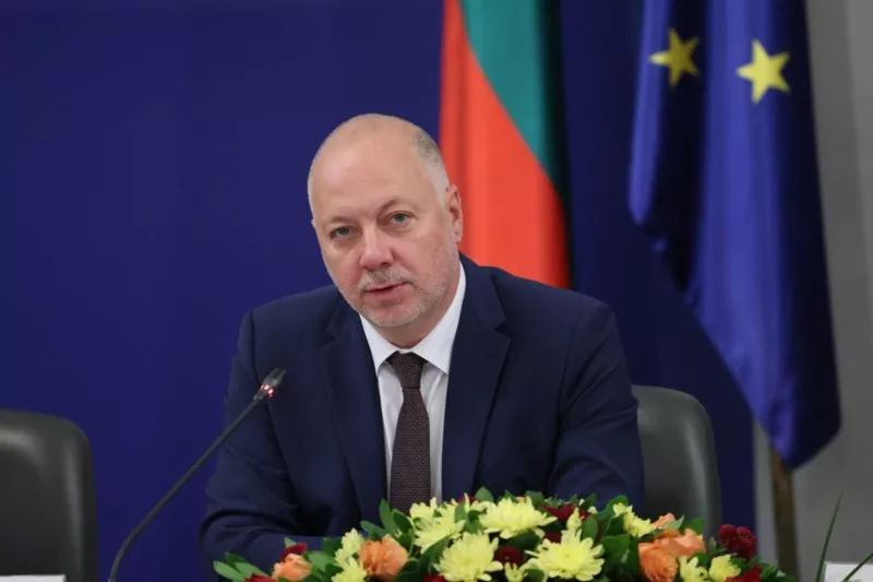 Желязков: Нито едно дете не трябва да бъде оставено извън образователната система