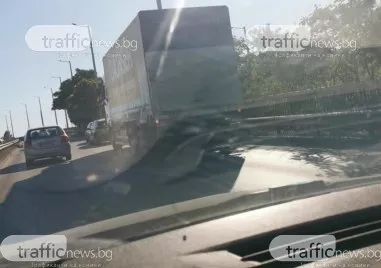 Катастрофа между две коли и тир затапи надлез Родопи