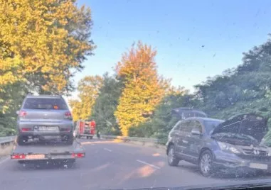 Тежка катастрофа на пътя Пловдив – Пазарджик, движението е затруднено