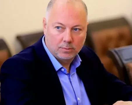 Желязков: Не обменяйте панически левовете в евро