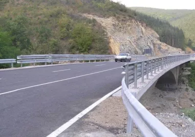 Двама души загинаха при катастрофа в Прохода на Републиката