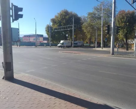 Възстановяват маршрута на градските автобуси по ул. „Индустриална