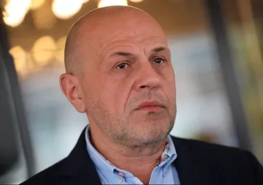 Томислав Дончев: След приемането на еврото страховете ще изчезнат до месец-два