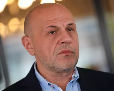 Томислав Дончев: След приемането на еврото страховете ще изчезнат до месец-два