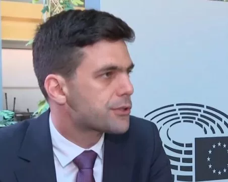 Никола Минчев: С влизането в еврозоната България ще седне на масата, на която се вземат най-важните решения