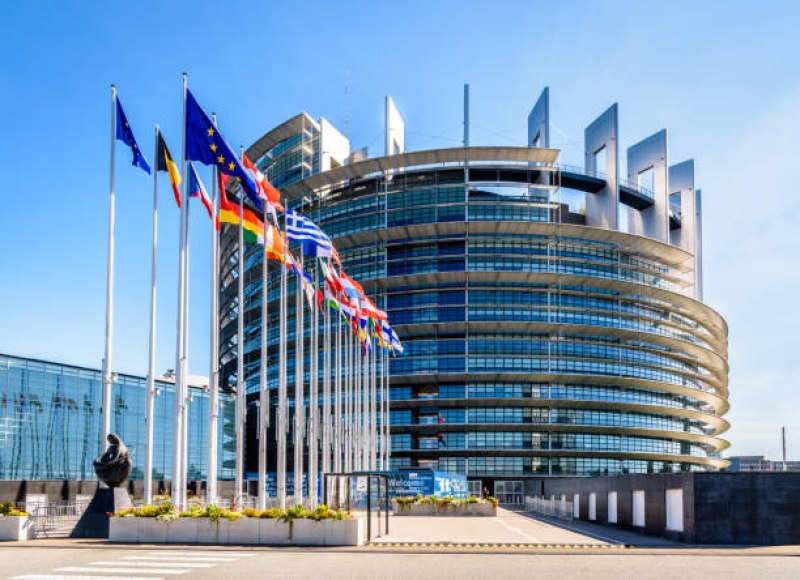 Европейският парламент официално каза