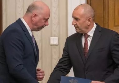 Премиерът Росен Желязков внася проекторешение за становище по образуваното Конституционно дело №8