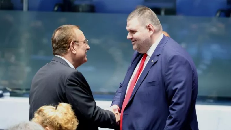 Пеевски иска проверка на съдията, пуснал от ареста шофьора, убил трима