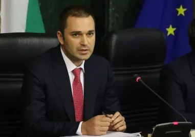 Назначиха говорител на Борислав Сарафов