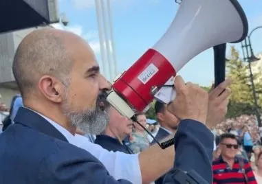 Зам кметът Павел Попов временно ще бъде градоначалник на Варна докато