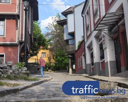 Предимно слънчево днес в Пловдив, температурите се задържат около 30 градуса