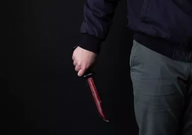 Задържаха 46 годишен мъж за убийството на майка му в Сливен