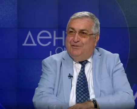 Проф. Близнашки: В Украйна се води гореща война, в България - хибридна
