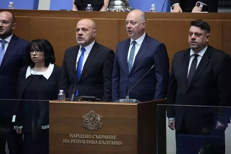 Поредният вот на недоверие срещу кабинета