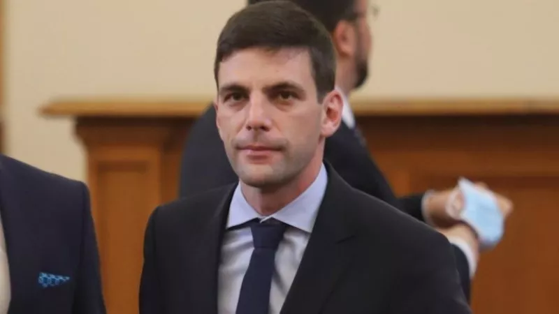 Правната комисия на ЕП обсъжда свалянето на имунитета на Никола Минчев другата седмица