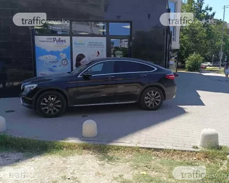 Шофьор в Пловдив с открит урок как се рушат градската среда и елементарно уважение едновременно