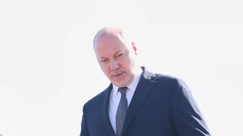 За да мине един вот, трябва да гласуват поне 121