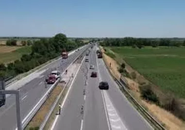 Горските блокират АМ Тракия край Пловдив