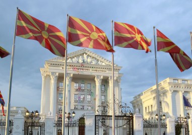 Радев: РСМ сама се стопира за ЕС с нежеланието си да изпълни критериите за членство