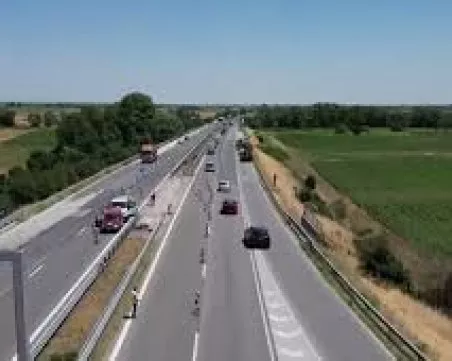 Горските блокират АМ 