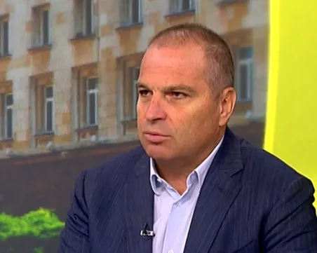 Министър Караджов: Вратичките за злоупотреба със системата за обучение на шофьори вече ги няма