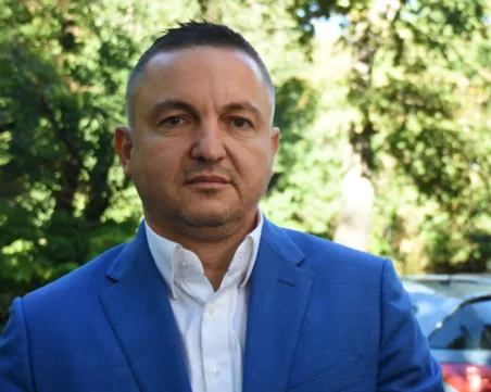 Портних: Защо мълча за Варна, а вие защо не говорите за 400-те хил. лева глоба, които ресторантът на кмета не издължи на общината?!