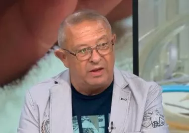 Д-р Димитър Ленков: Акушерките не достигат, да бъдат два пъти повече