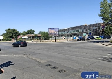 Променят организацията на движението на едно от най натоварените кръстовища в