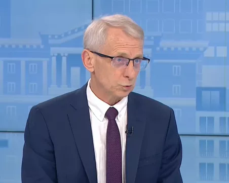 Денков: В България се случват абсолютно ненормални неща