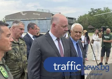 Желязков: Армията удвоява капацитета си за борба с пожари, 67 общини още не са преминали обучение по системата „BG ALERT