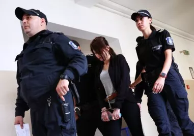 Ивет Стайкова е на 21 години На първа инстанция е