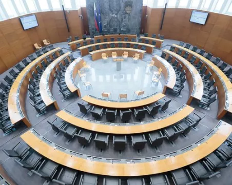 Словения узакони асистираното самоубийство