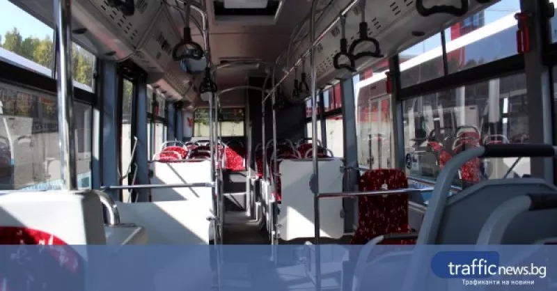 Автобус по линия 21 в Пловдив съкрати курса си, не отиде до последна спирка