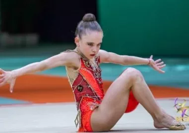 Стилияна Николова грабна сребро и бронз от световната купа в Милано