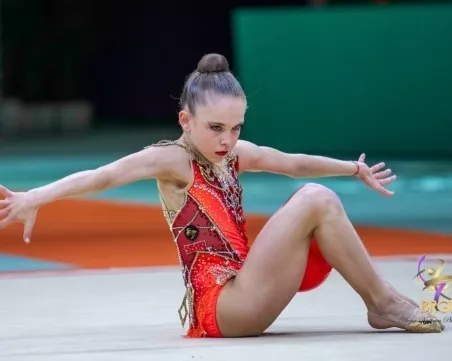 Стилияна Николова грабна сребро и бронз от световната купа в Милано