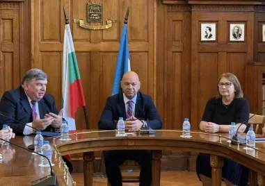 Засилват връзките между Пловдив и Молдова в културата, винопроизводството и туризма