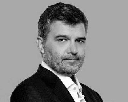 Почина синът на Людмила Живкова - Тодор Славков, намерен е мъртъв в къща за гости в Казанлък