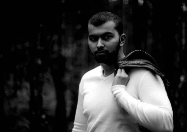 Семейството на младия писател Иво Христов който почина след дълга