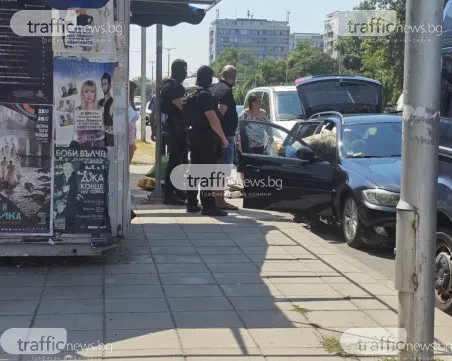 Зрелищен арест на пловдивски булевард! Маскирани полицаи заловиха издирван водач на БМВ