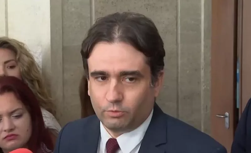 Божидар Божанов: Ще проведем индивидуална среща с МЕЧ, отказваме преговори с Костадинов