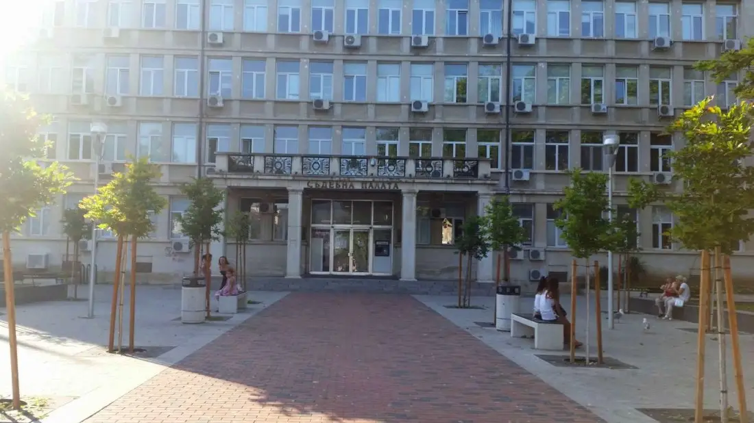 Арестуваха лекар от Варна за разпространение на наркотици