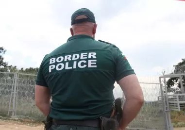 Водач на автомобил се е опитал да прегази гранични полицаи