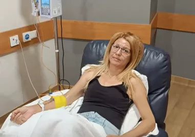 Зов за помощ: Майка се бори с прогресиращ рак