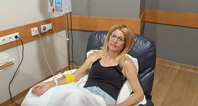 Зов за помощ: Майка се бори с прогресиращ рак