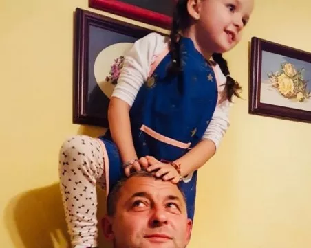 Дядото на 12-годишната Сияна: Без нея животът ни е ад, по-добре да си бях отишъл с нея