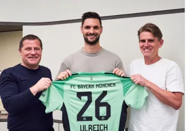 Байерн Мюнхен официално обяви че вратарят на тима Свен Улрайх