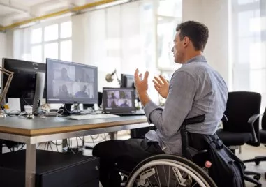 Работодатели могат да получат до 20 000 лева субсидия за