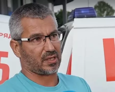 Абсурд: Защо доброволците трябва да плащат такси за дарен пожарен автомобил