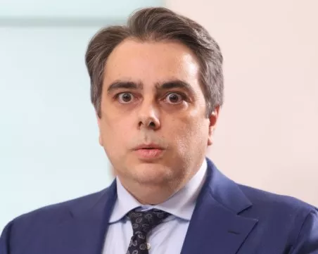 Асен Василев заведе дело срещу Пламенка Димитрова за клевета и набедяване